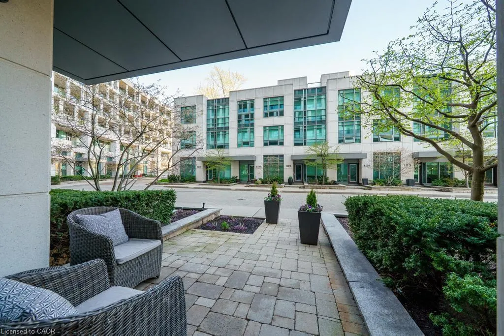 11 Bronte Road, #103
