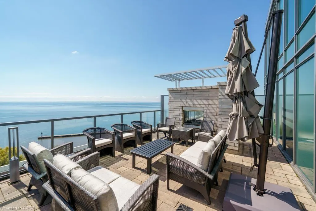 11 Bronte Road, #103