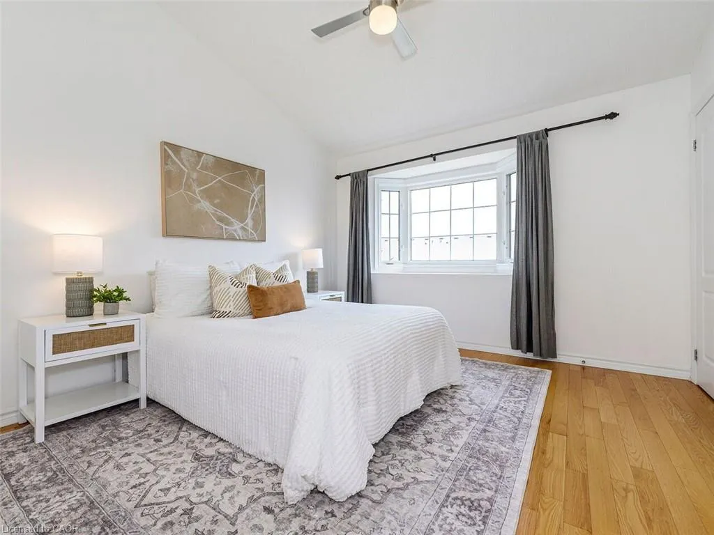 5080 Fairview Street, #15