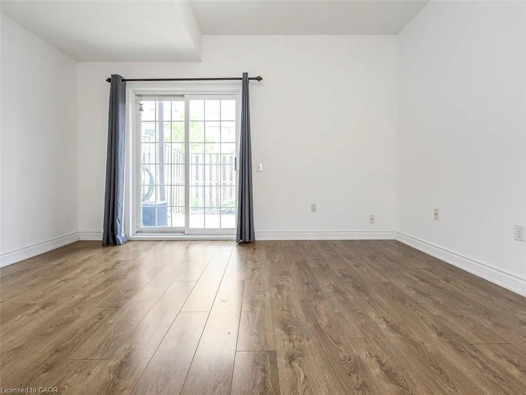 5080 Fairview Street, #15