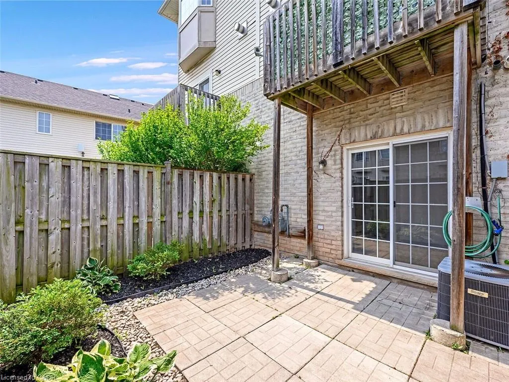 5080 Fairview Street, #15