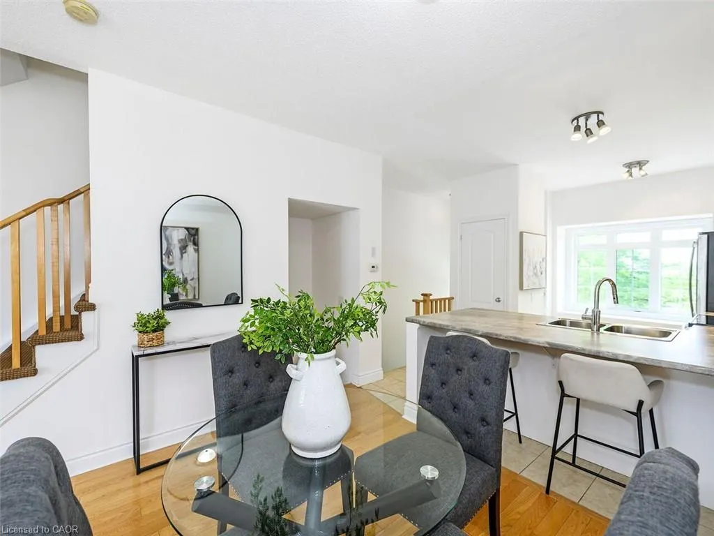 5080 Fairview Street, #15