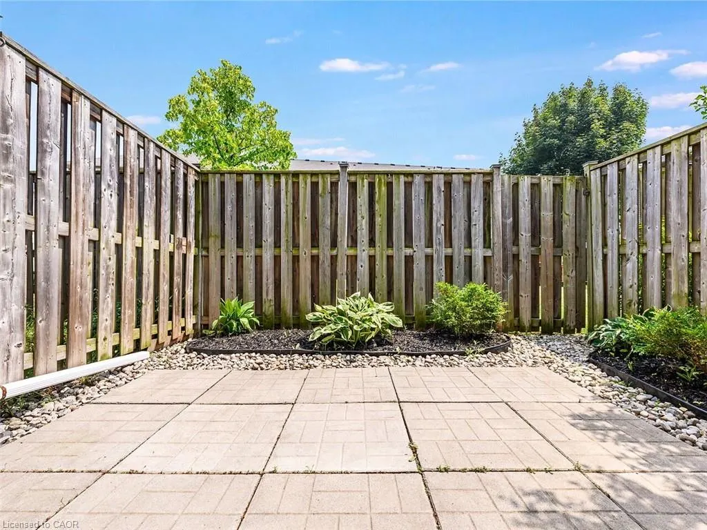 5080 Fairview Street, #15