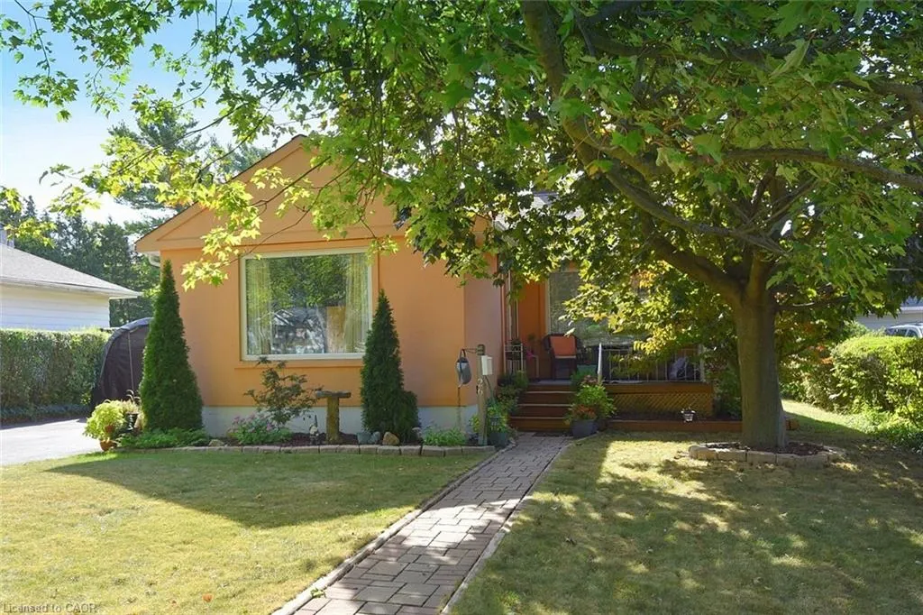 26 Heywood Avenue