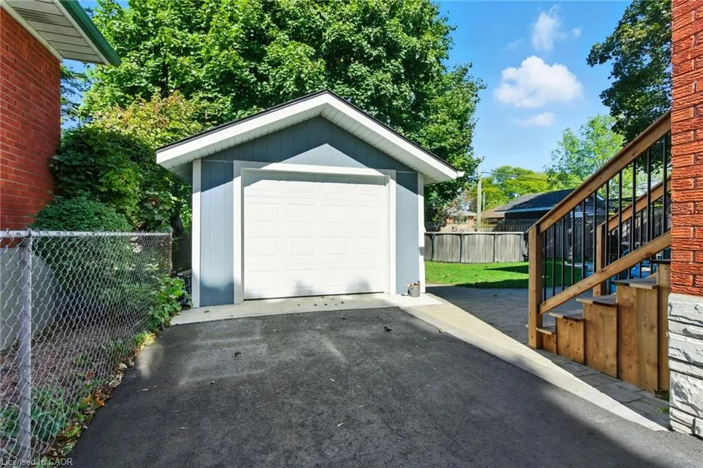 139 Toby Crescent