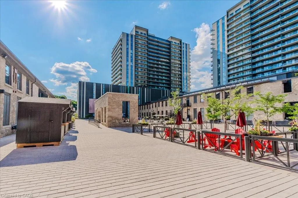 50 Grand Avenue S, #1511