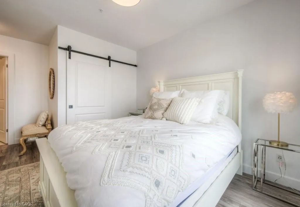50 Grand Avenue S, #1511