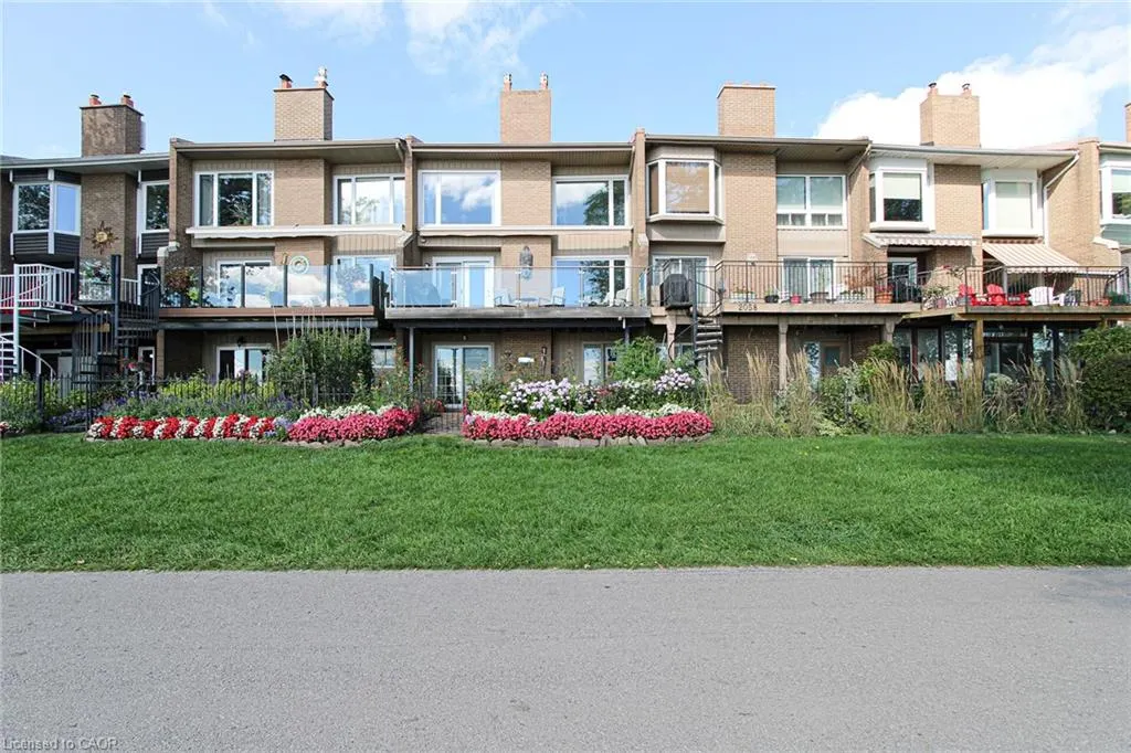 2060 Water's Edge Drive