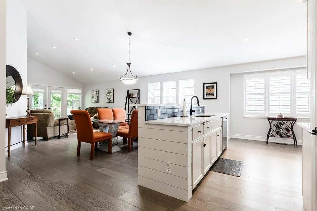 1095 Skyview Drive, #2