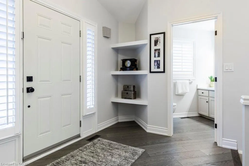 1095 Skyview Drive, #2
