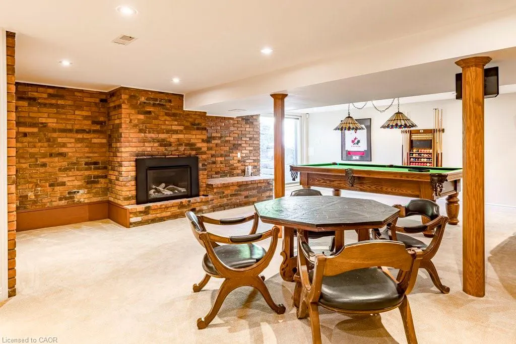 225 Shoreacres Road