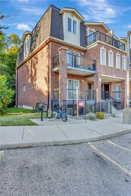 45 Cedarhill Crescent, #1D