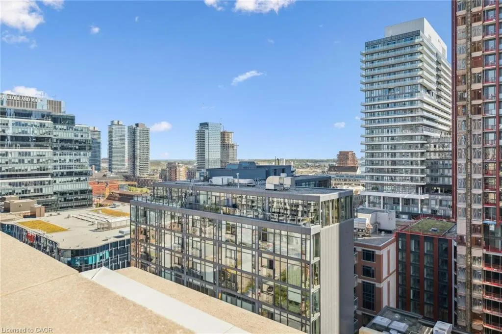 230 King Street E, #1109