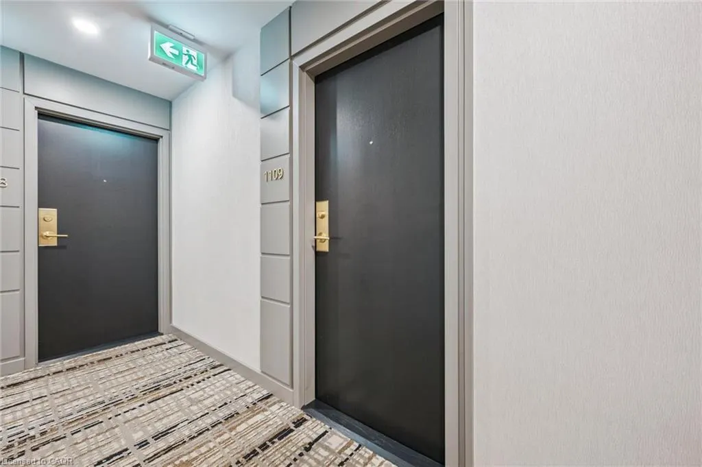 230 King Street E, #1109