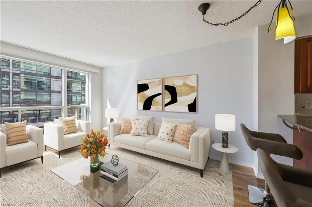 230 King Street E, #1109