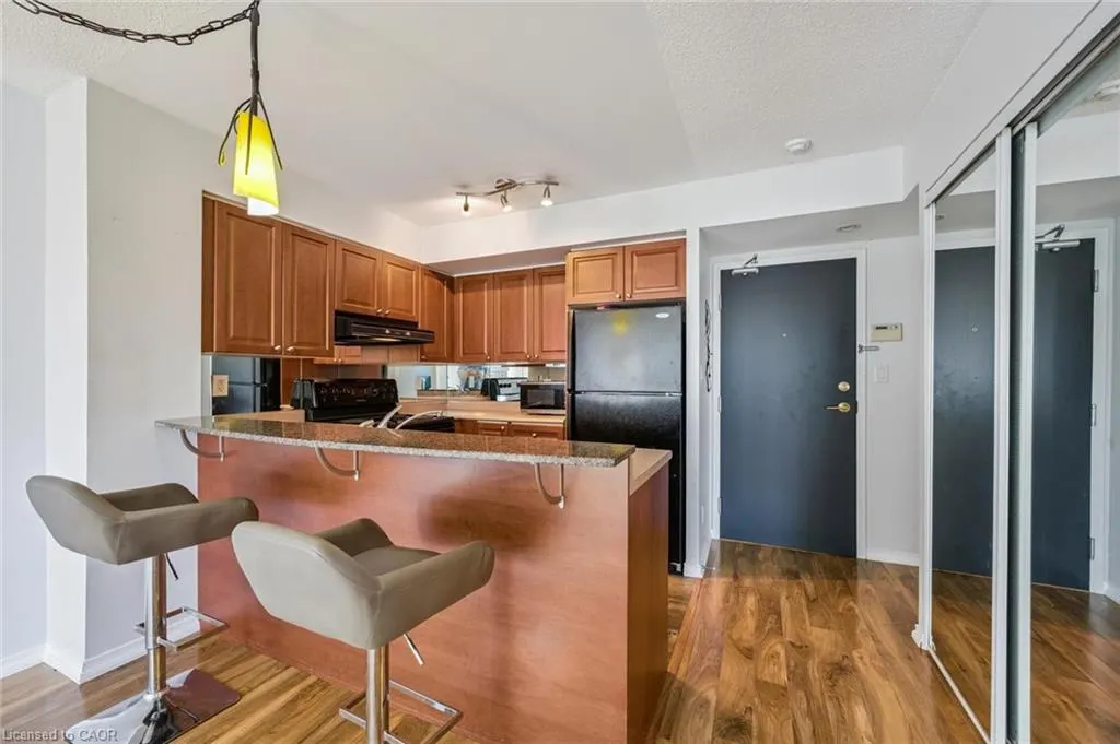 230 King Street E, #1109