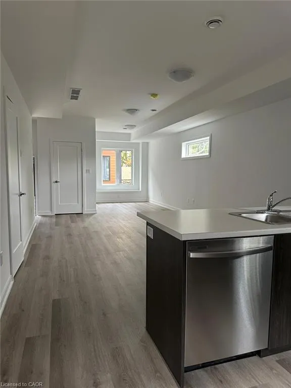 781 Clare Avenue, #224