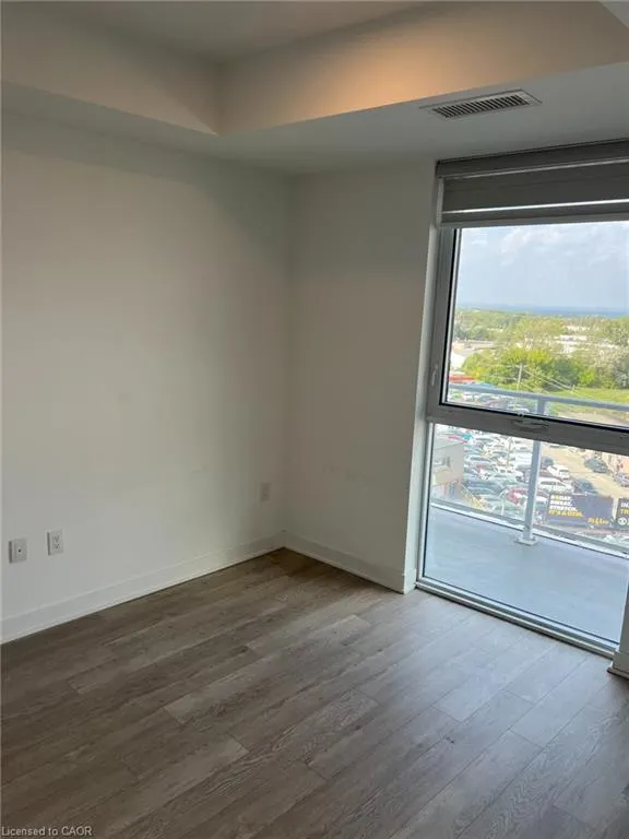 2782 Barton Street E, #715