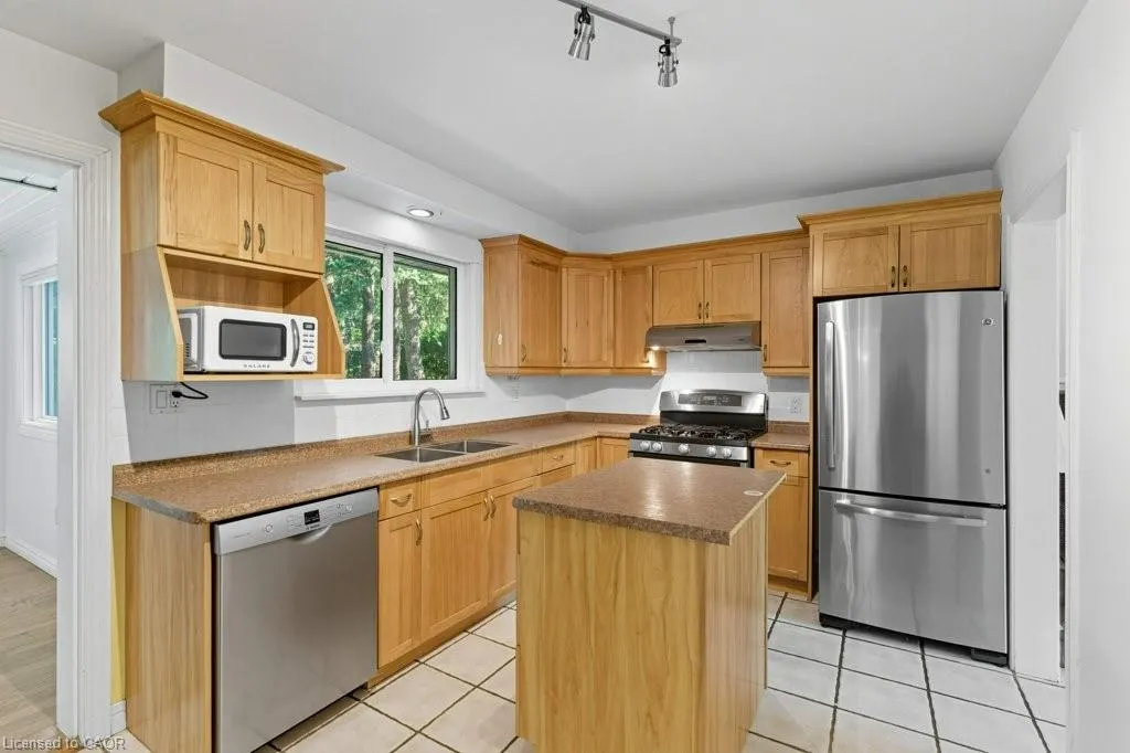207 Spring Trail