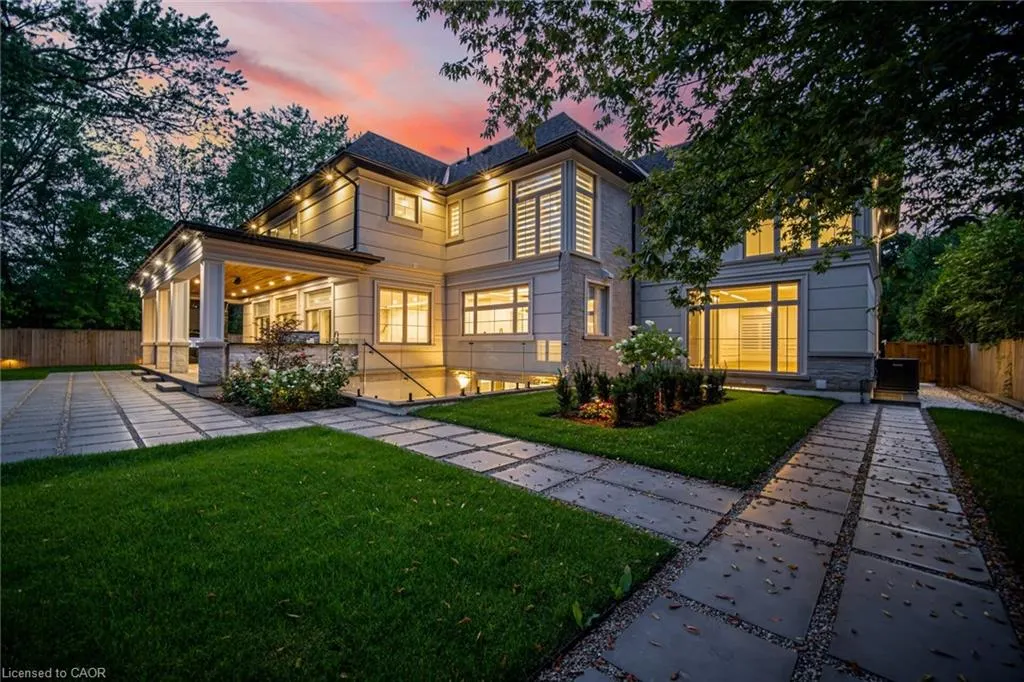 2014 Lakeshore Road W