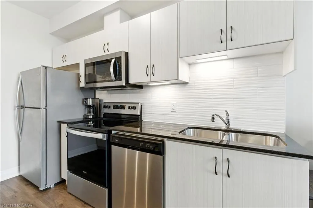 16 Concord Place, #803