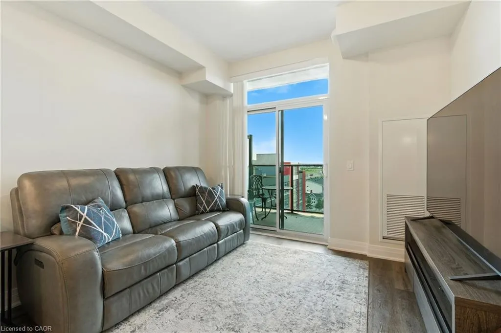 16 Concord Place, #803