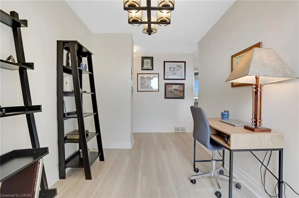 81 Church Street, #1104