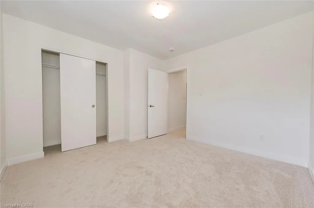 73 Woodman Drive N