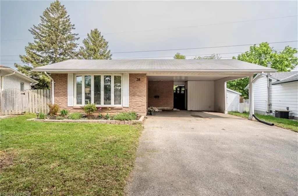 38 Jay Court, #UPPER