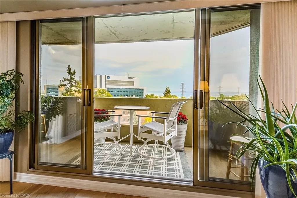 1201 North Shore Boulevard E, #809