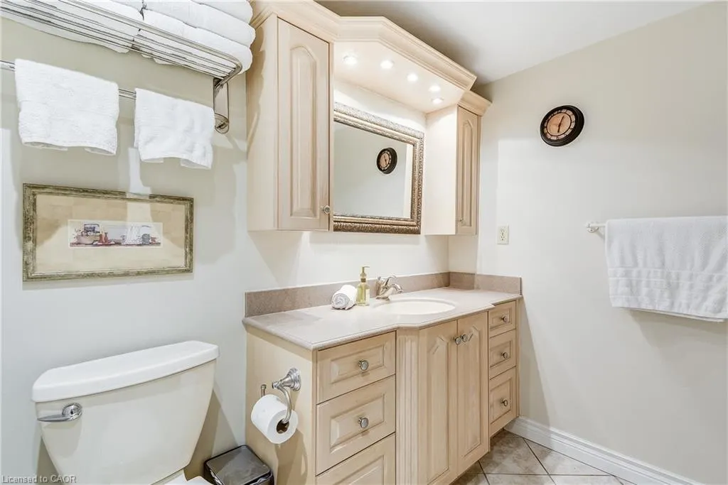 1201 North Shore Boulevard E, #809