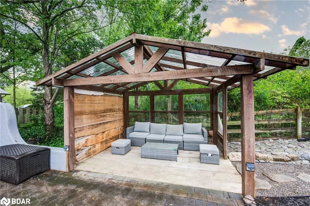 403137 Robinson Road