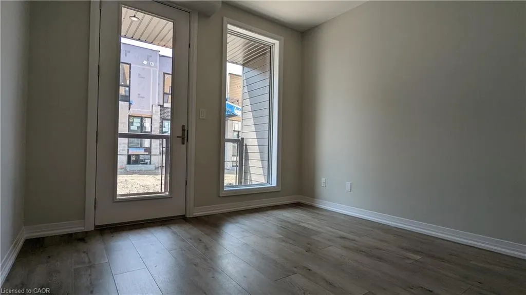 261 Woodbine Avenue, #80