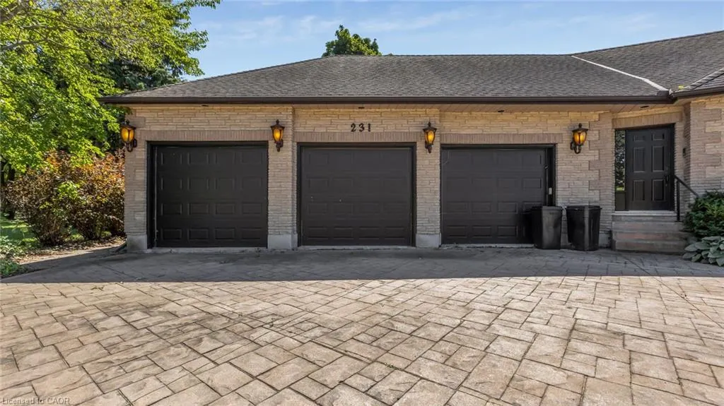 231 Golf Course Road