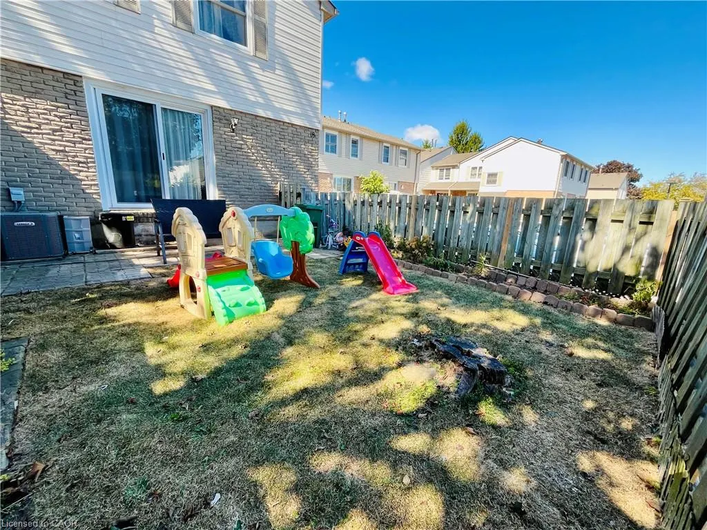 1300 Upper Ottawa Street, #18