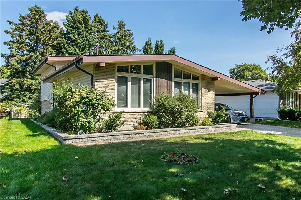 410 Dunvegan Drive