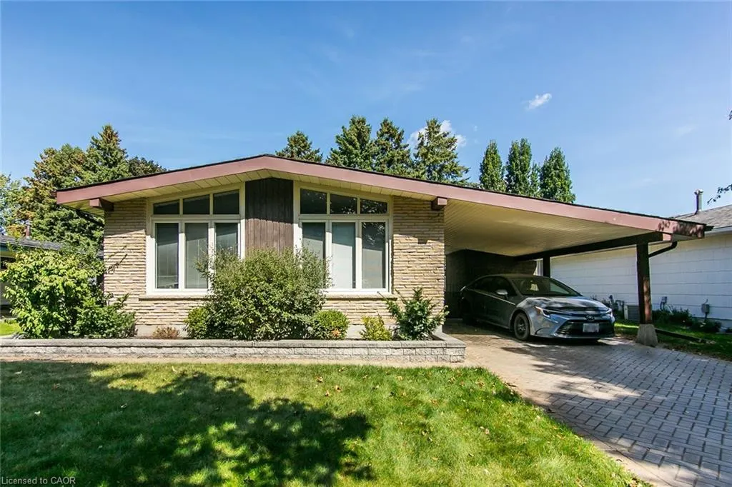 410 Dunvegan Drive
