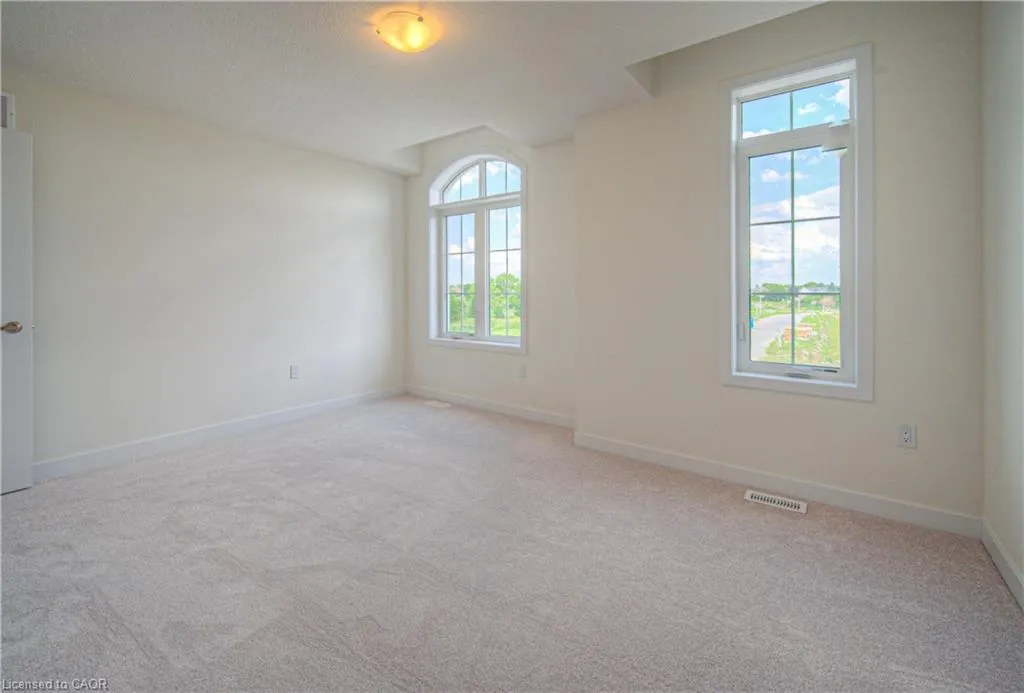 100 Moss Drive Drive