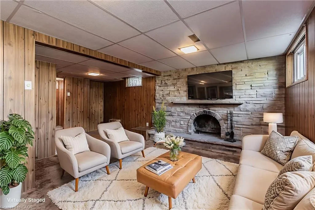 196 Mendel Court