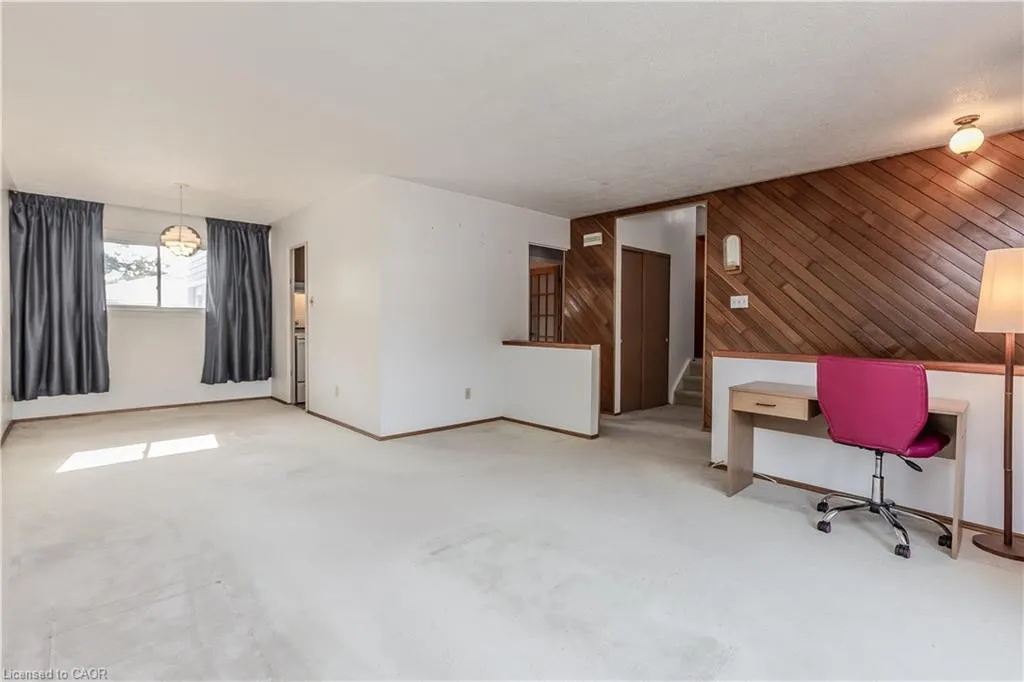 196 Mendel Court