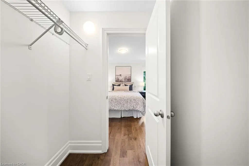 111 Wilson Street E, #7