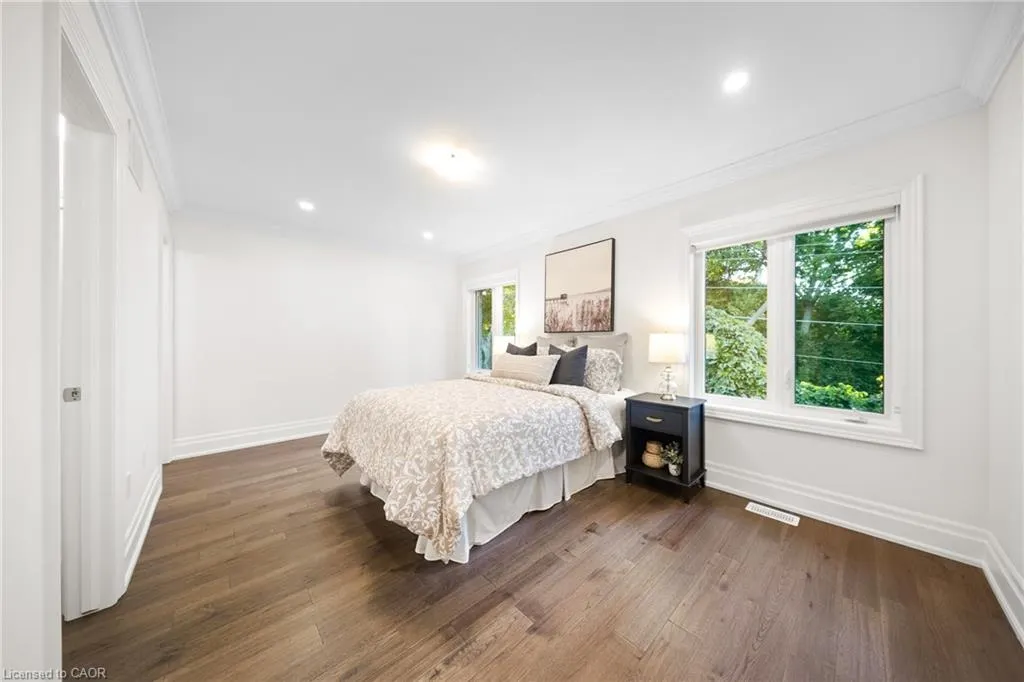 111 Wilson Street E, #7
