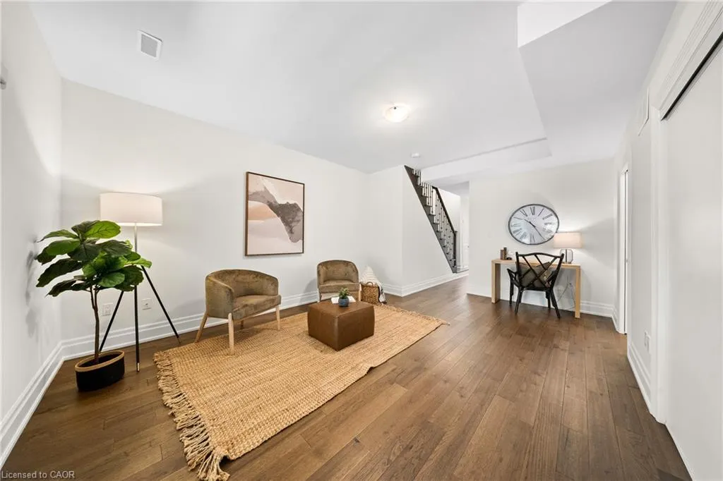 111 Wilson Street E, #7