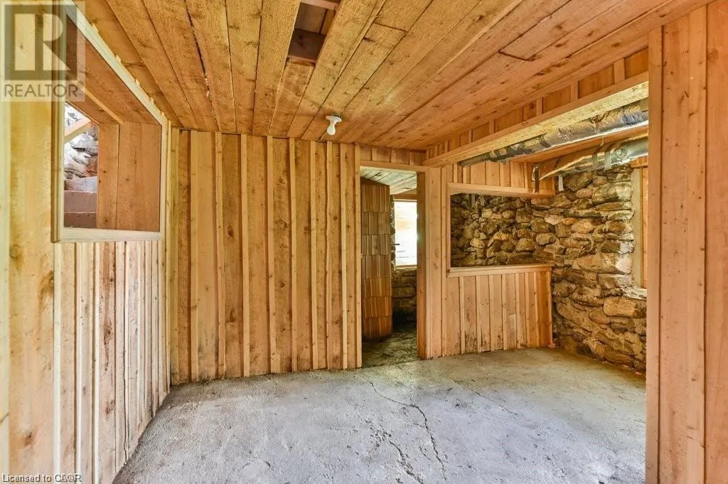 2724 River Road