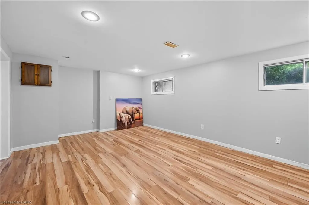 966 Upper Sherman Avenue