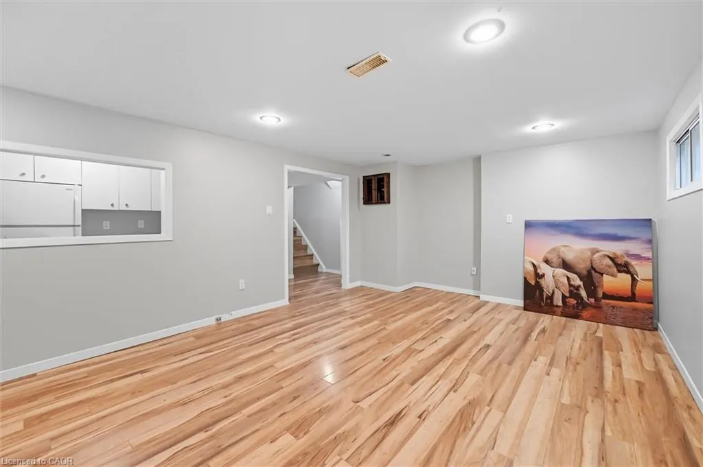 966 Upper Sherman Avenue