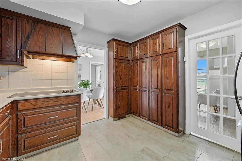 966 Upper Sherman Avenue