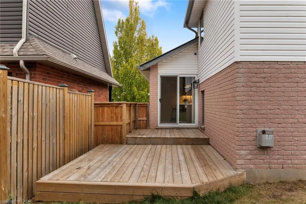 427 Dansbury Drive