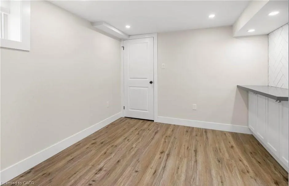 42 East 41st Street, #LOWER