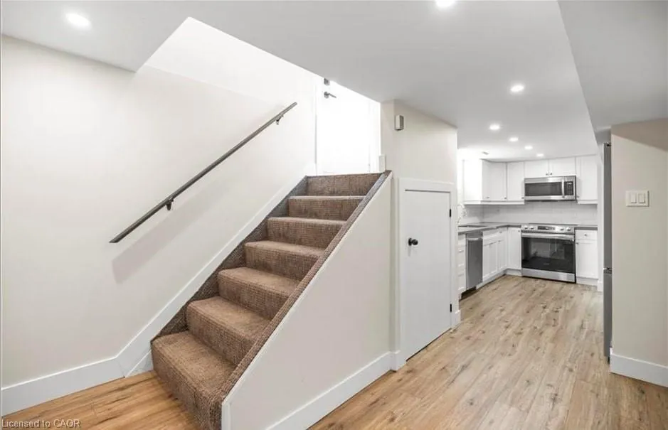 42 East 41st Street, #LOWER